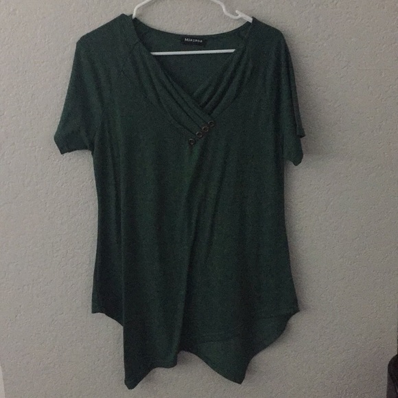 Green tunic - Picture 2 of 4